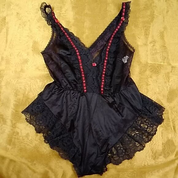 TOSCA LINGERIE INTIMATE LACE VINTAGE ROMPER BLACK SIZE M - Picture 2 of 12